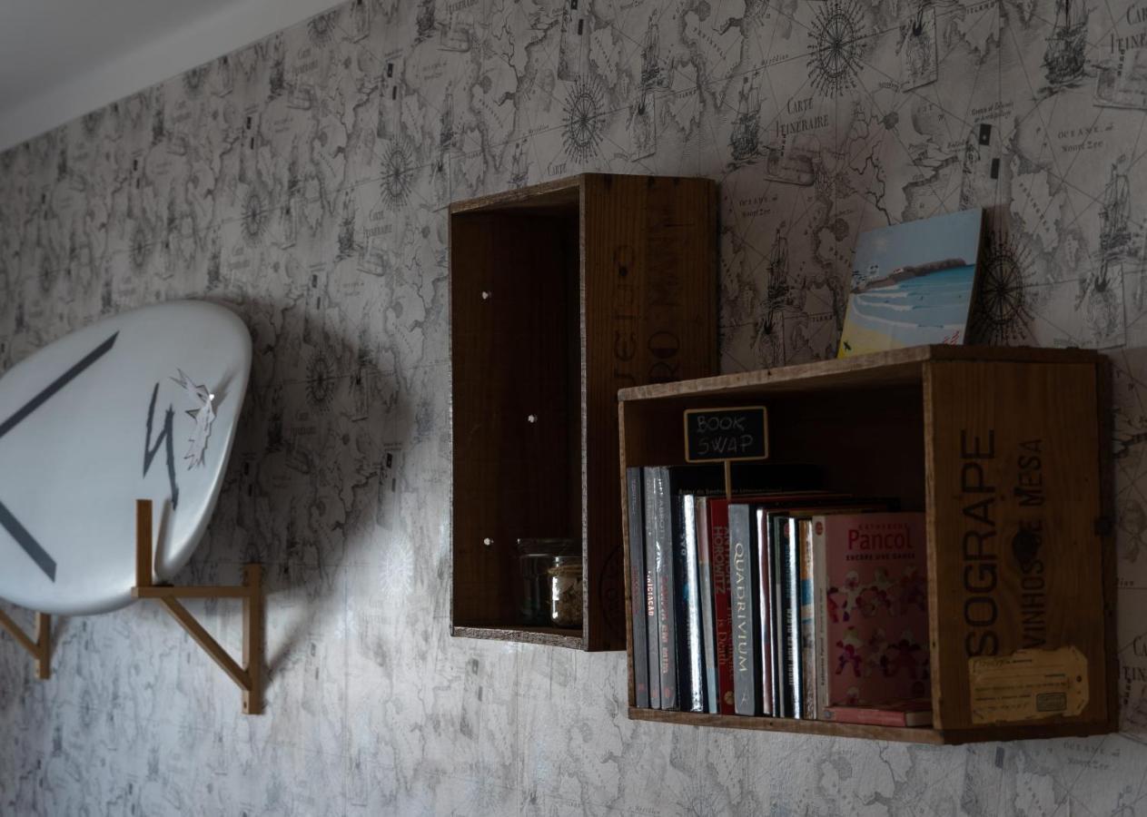 Boa Onda Guesthouse アトウギア・ダ・バレイア エクステリア 写真